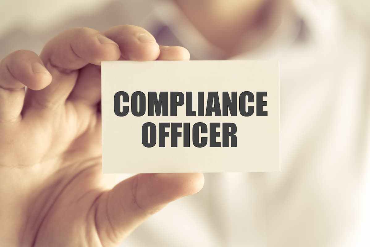 Compliance Officer O Que Fun es Sal rio Significado Etc 